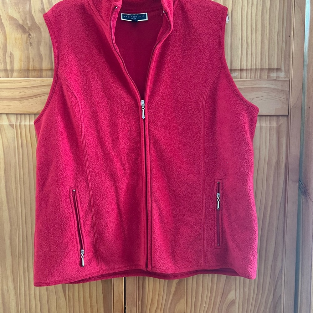 Talbots Red Fleece Zip Front Vest